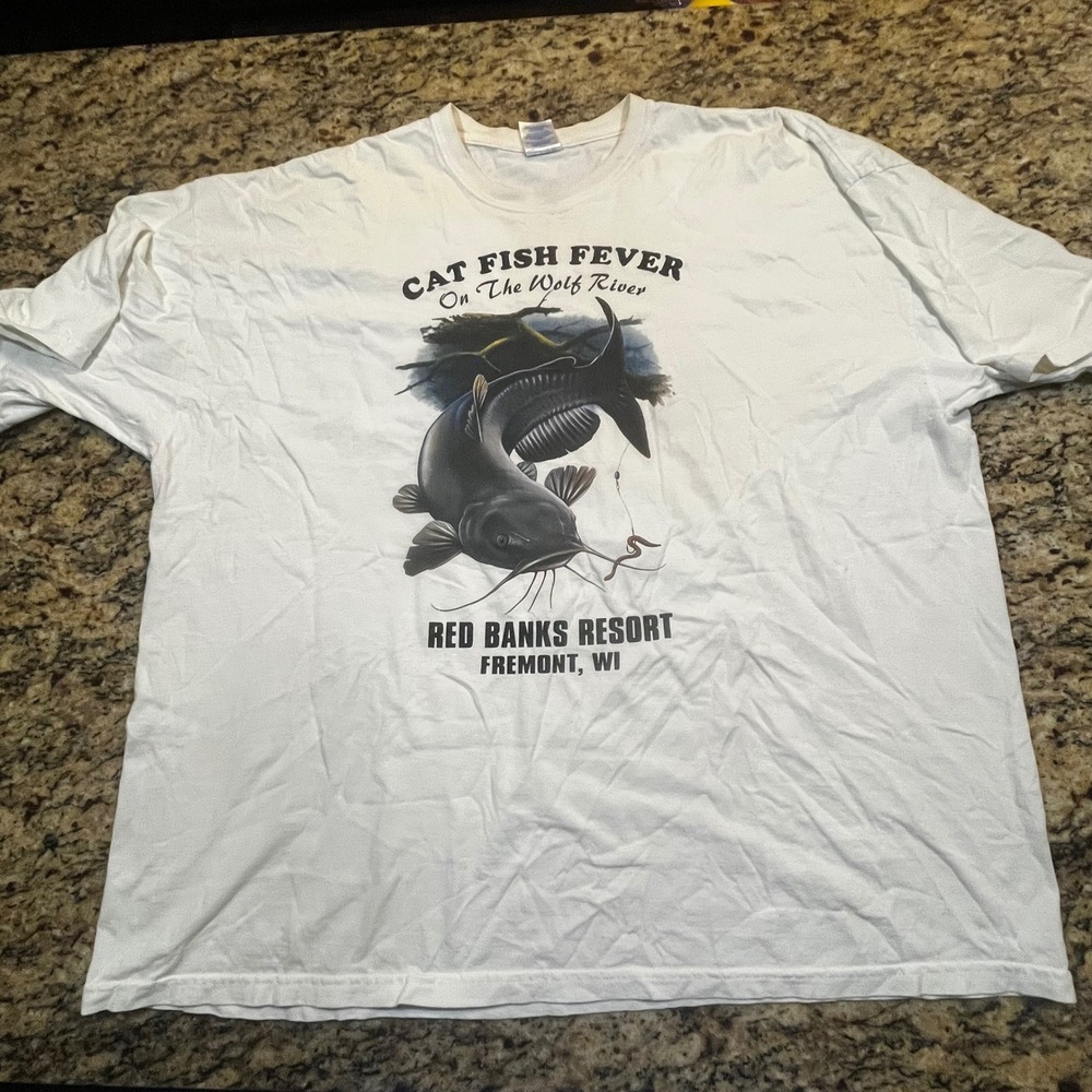 Gildan Cat Fish Fever Red Banks Resort Fremont WI T-Shirt Mens 3XL White Cotton